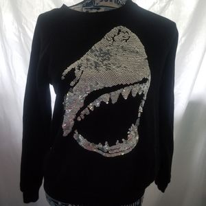 Shark sweat shirt